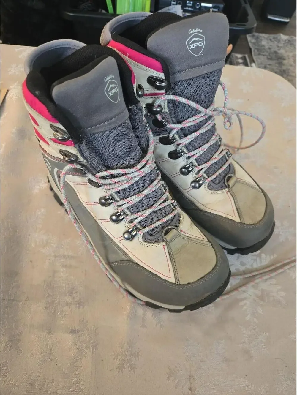 Cabela's XPG Women's Waterproof Hiking Boots - Grey & Pink - Size 7.5M